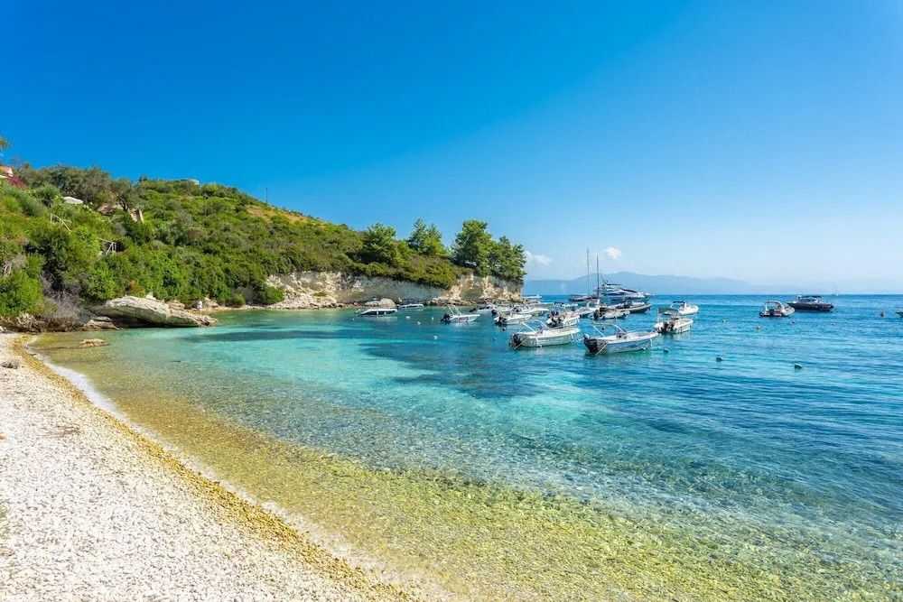 Limani Walk to Beach Sea Views A C Car Not Required - 303