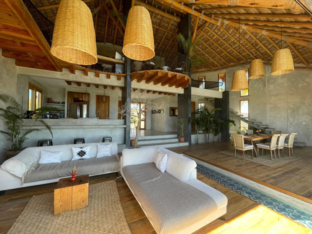 Las Nubes - bohemian and romantic destination