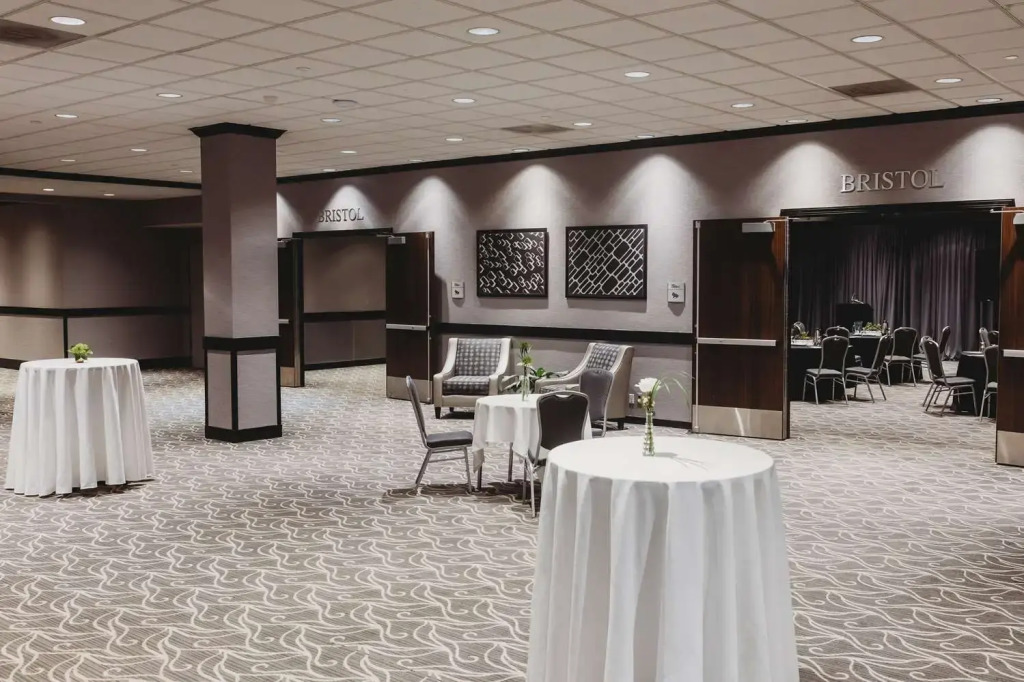 Somerset Inn Troy