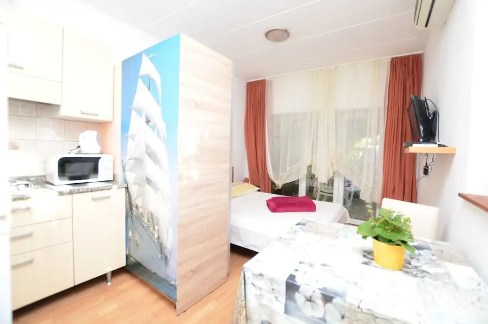 Apartments Maja