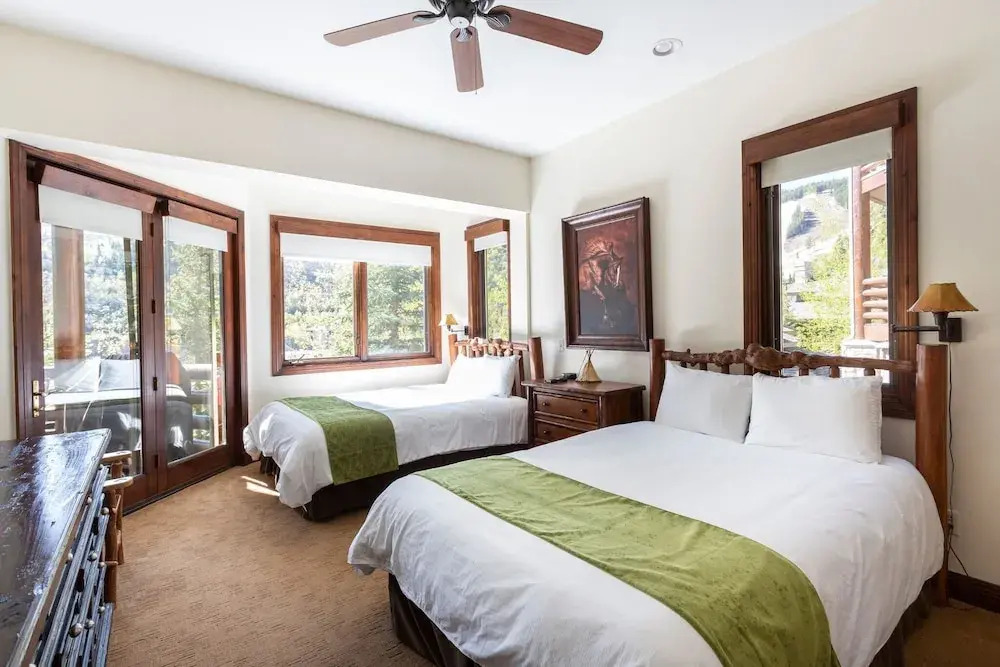 Trail's End Lodge at Deer Valley Resort - Two Bedroom Residence with Spa #403 2 Condo