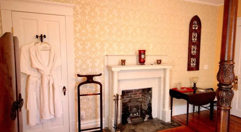 The Inn at Glen Alpine