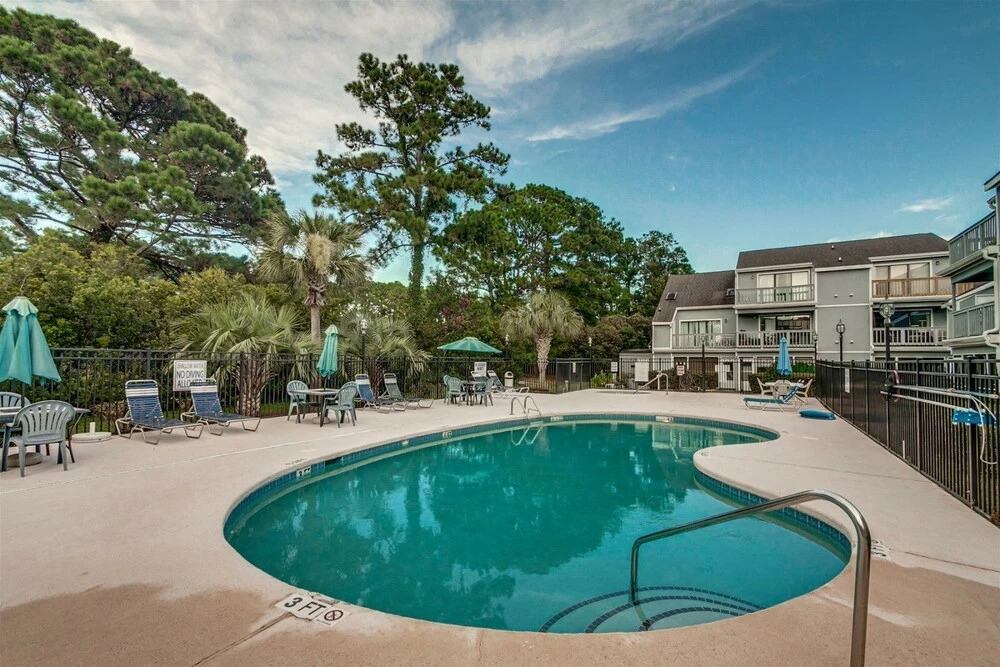 Golf Colony Resort 11-k
