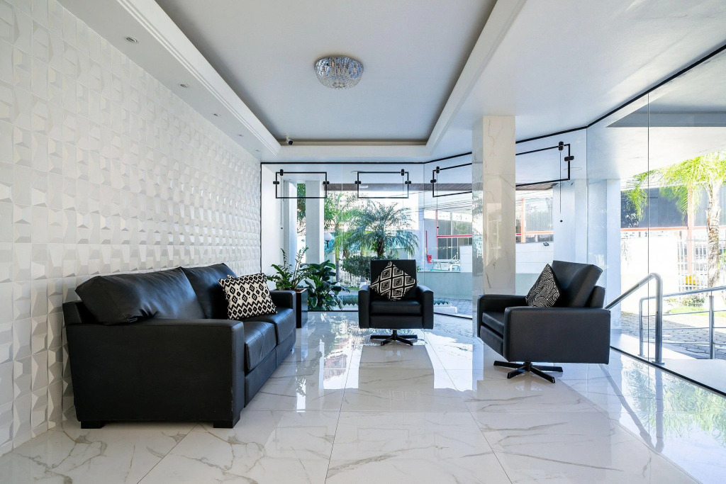 Apto 750m da praia loc. privilegiada BC JDA402