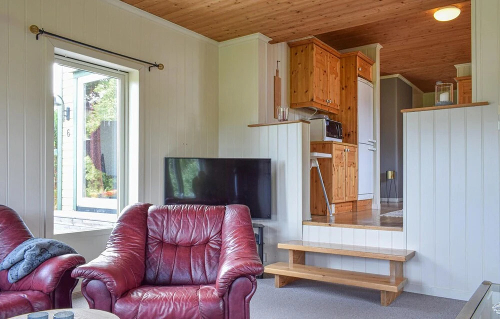 Nice Home in Farsund With Wifi and 3 Bedrooms