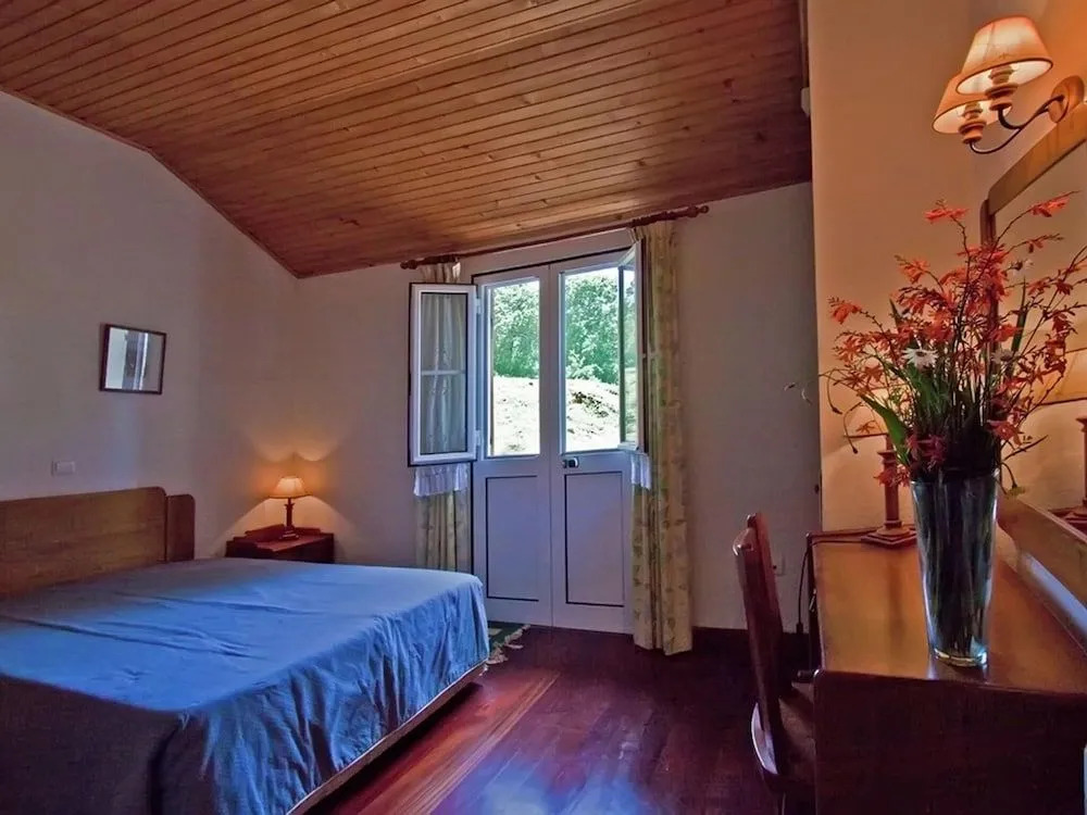 Nice Cottage in Santo Antonio da Serra With Pool