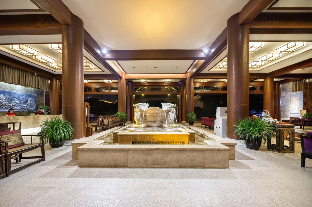 Huayu La Floret Resort Yalong Bay