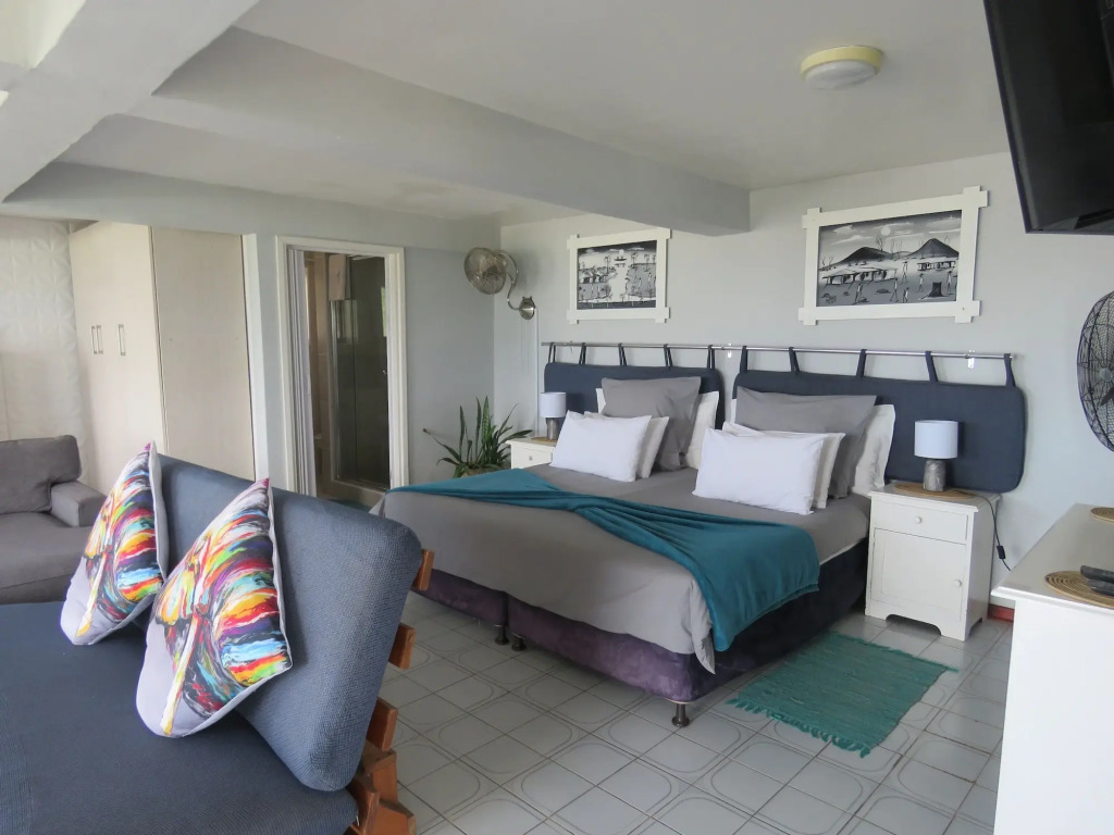 Beachcomber Bay Guest House In South Africa