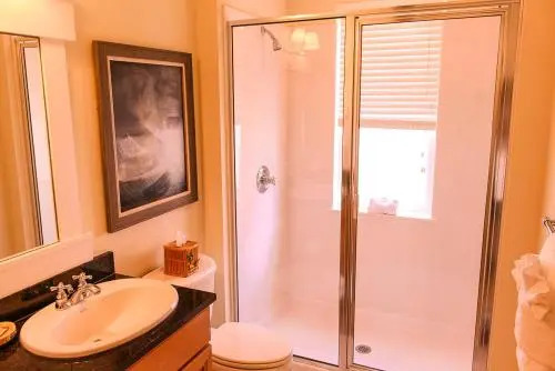 1367 Laurel Grove Home