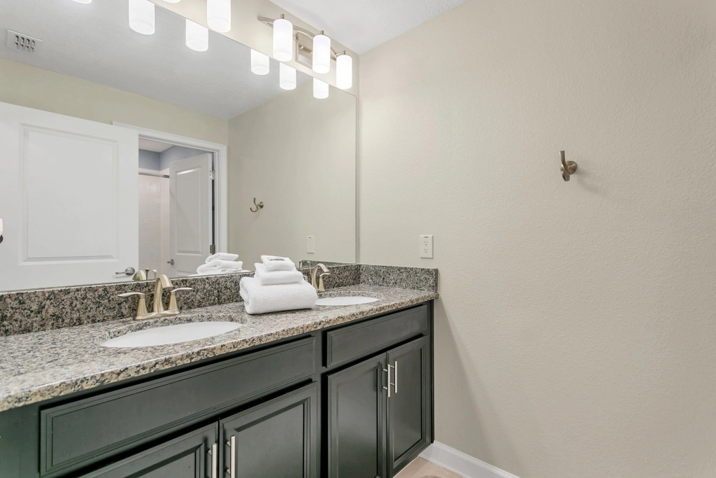 4886ROMEO, Kissimmee, US