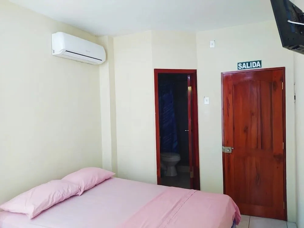 Hostal Venecia- Tu Casa en Manta