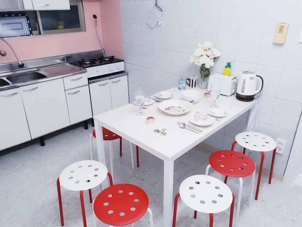 Kiki House 3