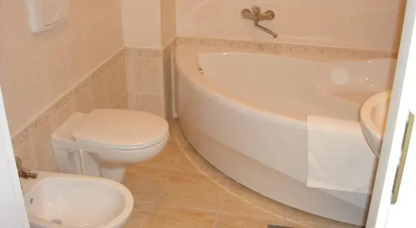 Comfort Suites