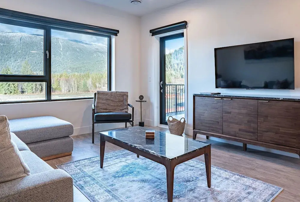 Mountainside Revival Revelstoke Vacations