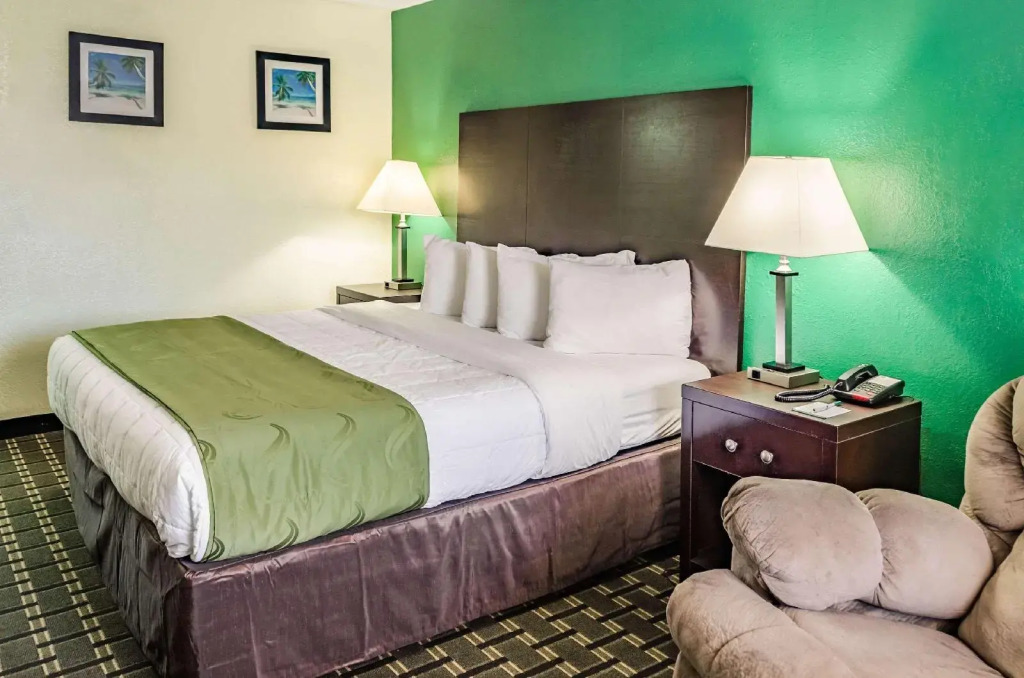 Econo Lodge