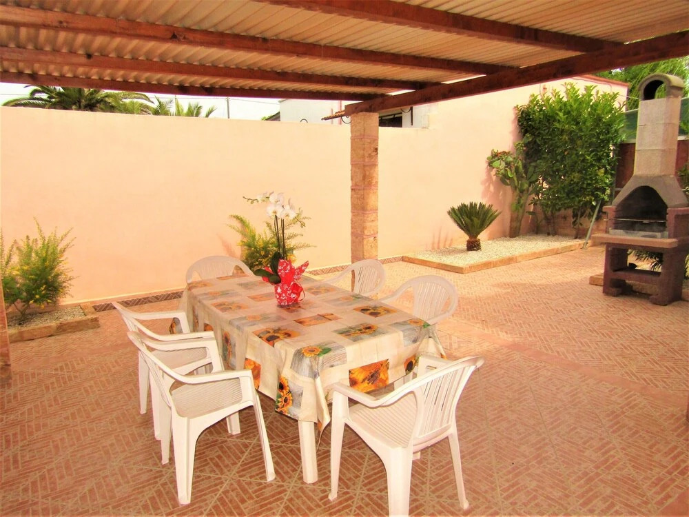 House With 2 Bedrooms In Torre San Giovanni With Enclosed Garden And Wifi 700 M From The Beach