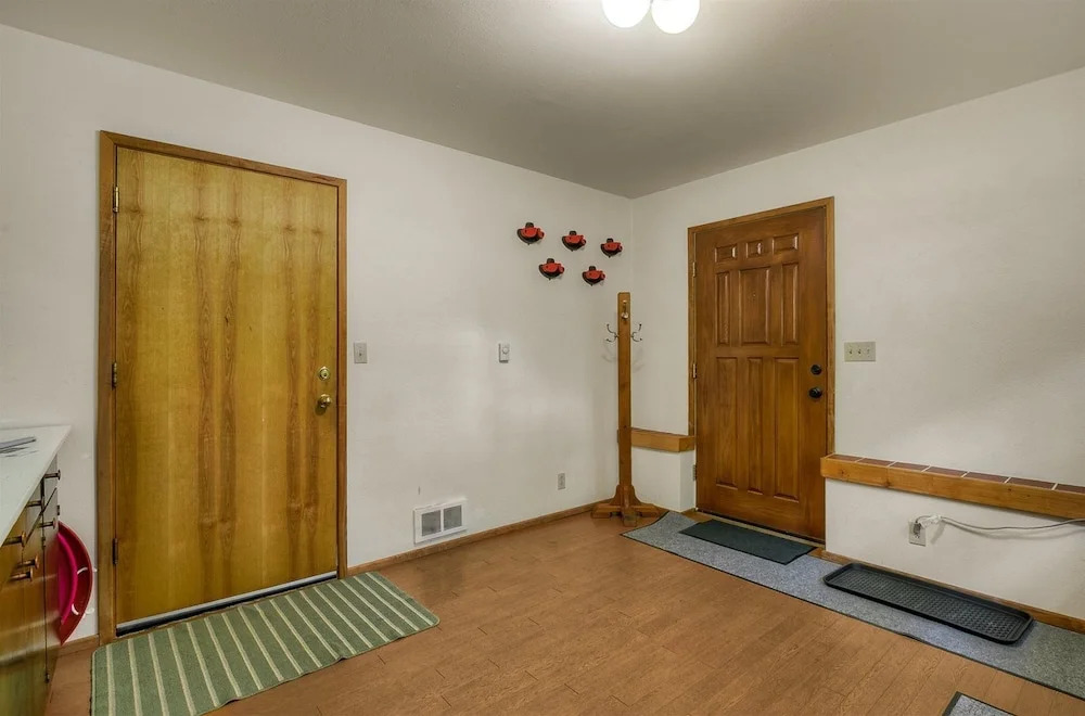 Cedar Grove Lodge