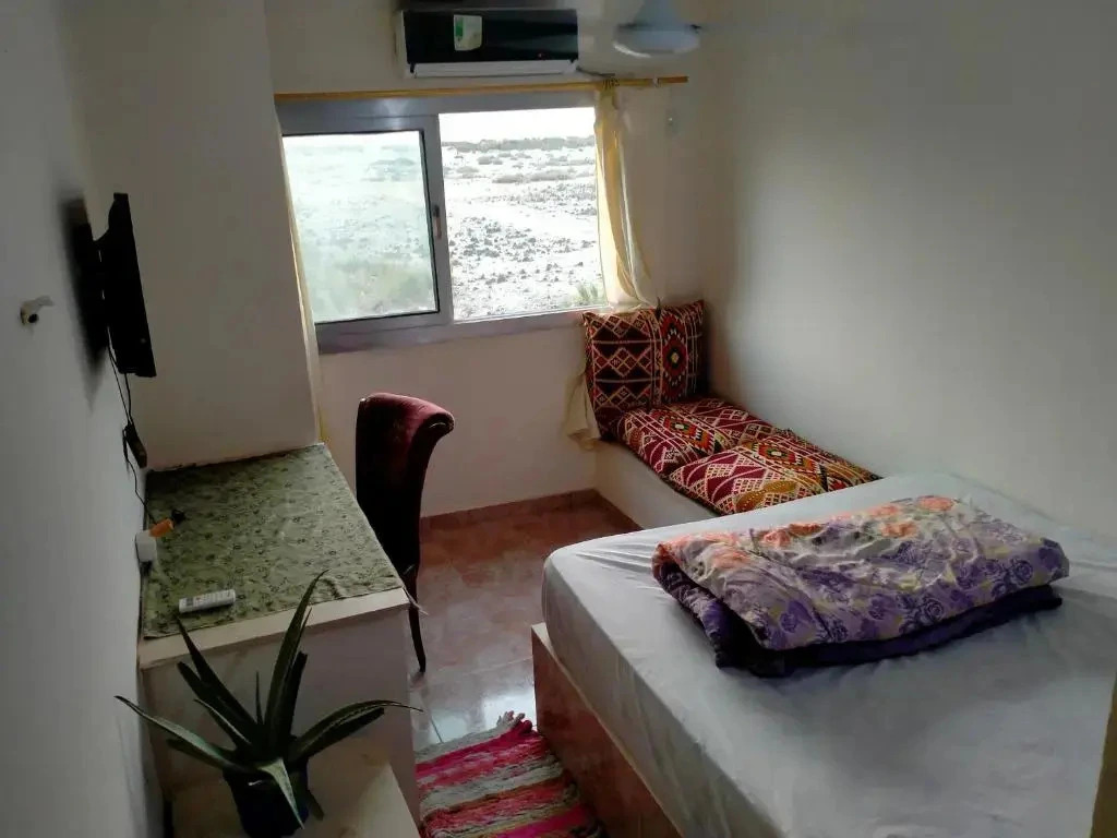 Seror Guest House