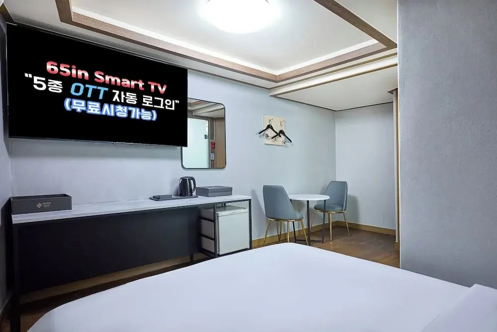 Thema Hotel - Seoul Singil
