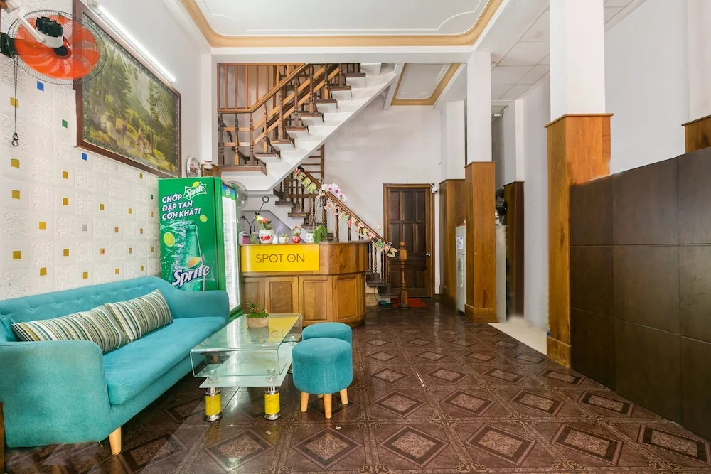 Phuong Hai Quynh by OYO Rooms