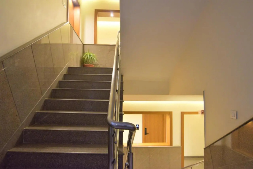 Hotel Dasya - Formerly Nice Stay The Business Hotel