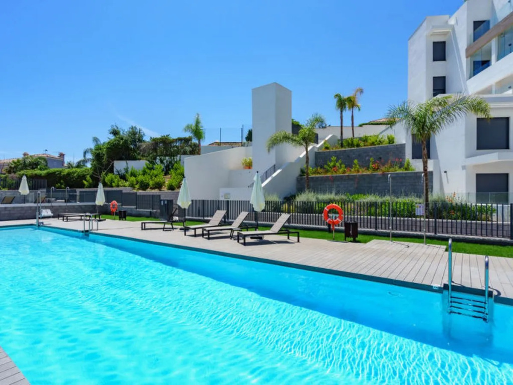 Apartment South Bay Estepona