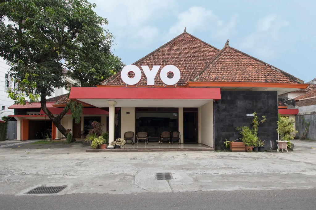 OYO 524 Makuta Hotel