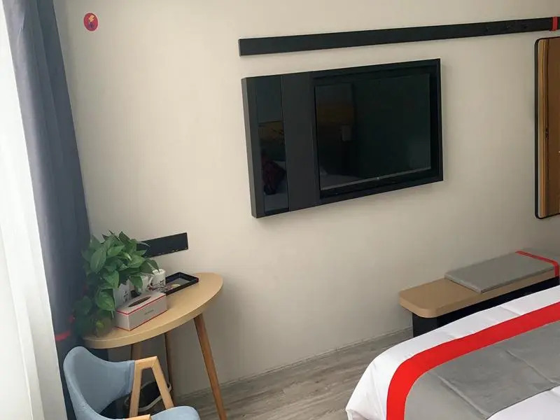Jun Hotel Henan Luoyang Xin'an County Vocational Education Center