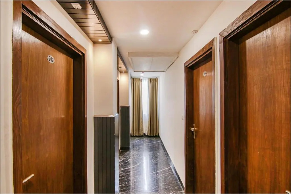 FabHotel Suman Castle