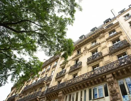 Luxury Apartment in Paris Center - Louvre Museum