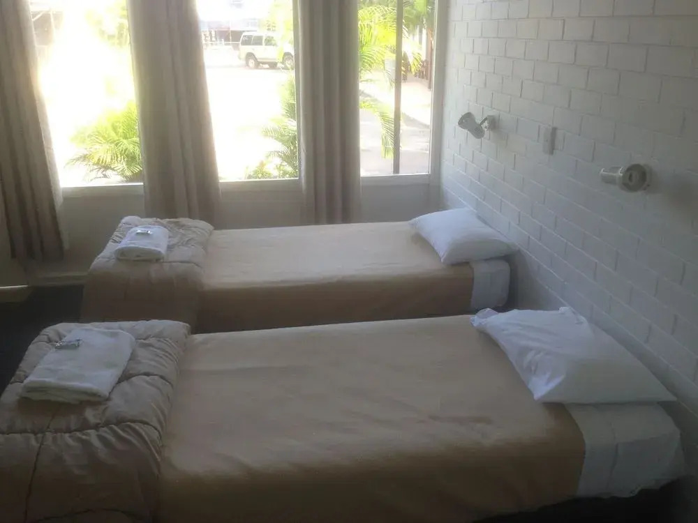 Park Beach Hotel Motel