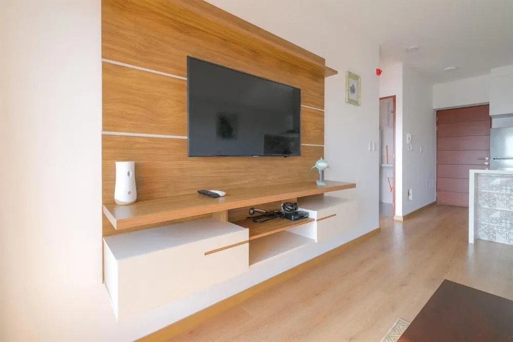 Modern 1 BR Barranco Apartment High Floor