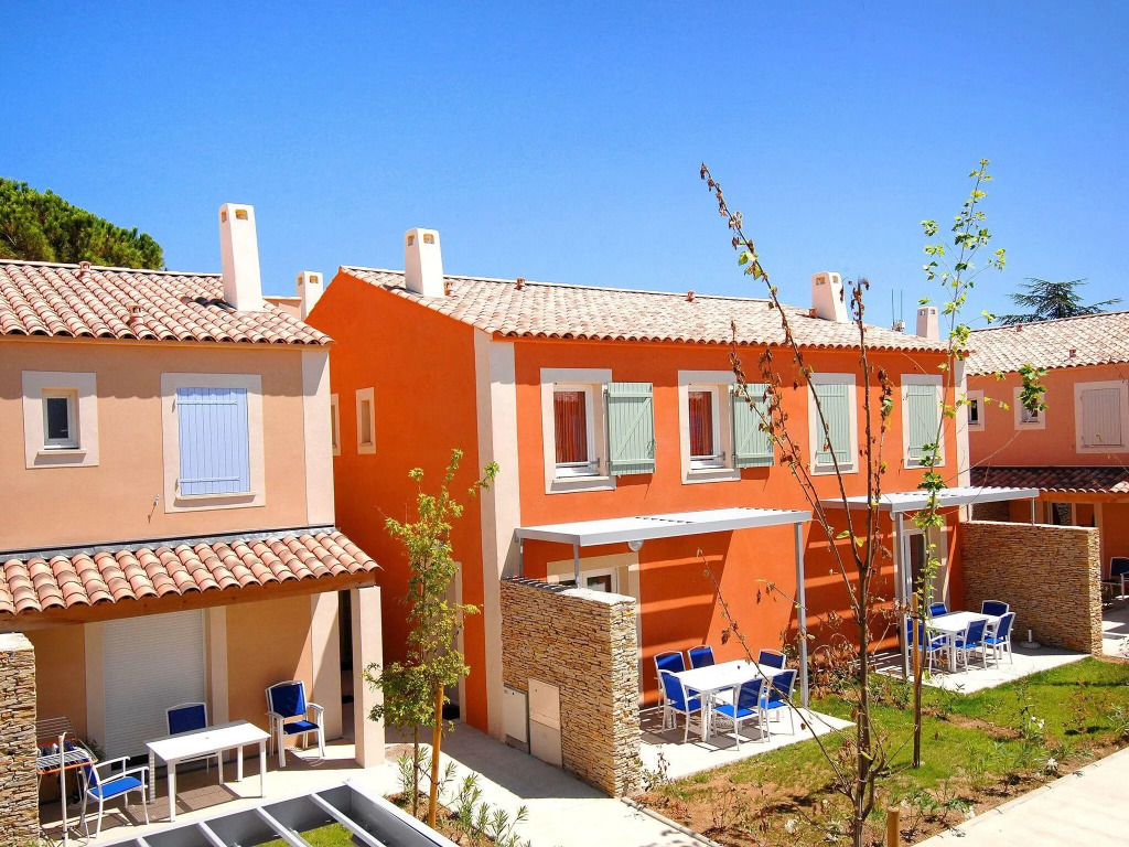 Bright maisonette near a medieval town with a city wall