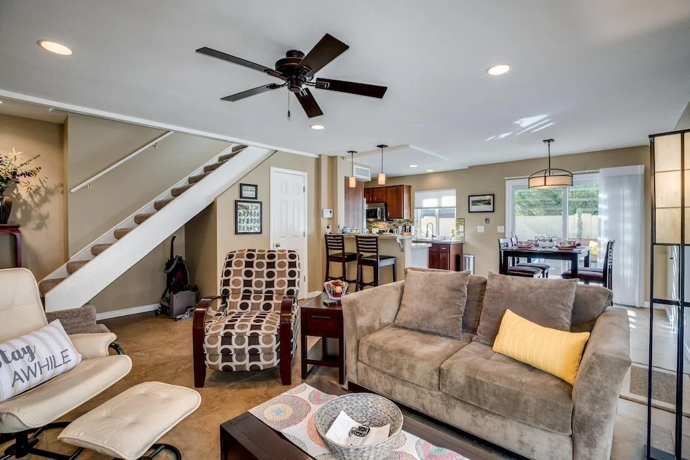 Winston - 2 Br Condo
