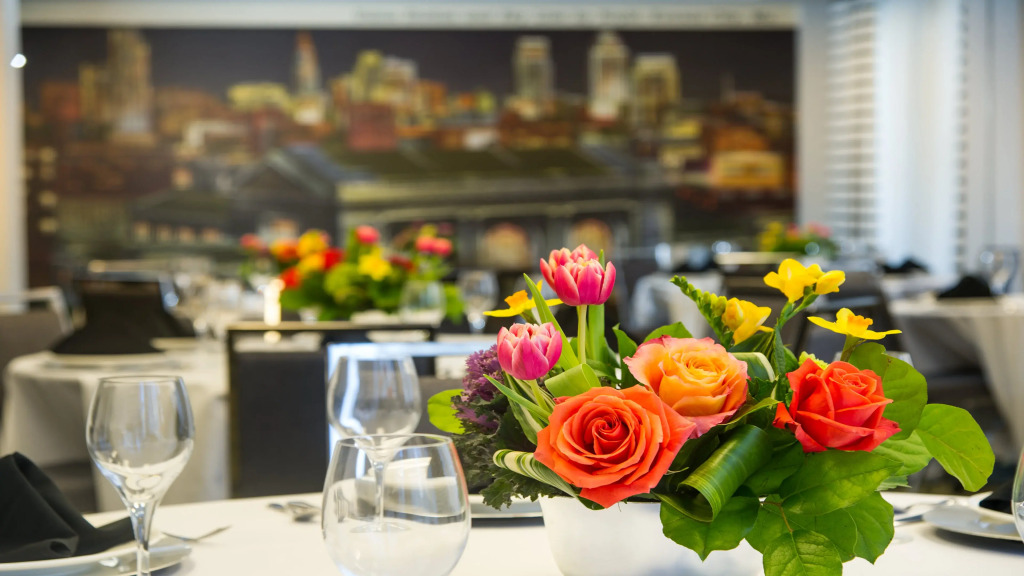 Hotel Indigo - Kansas City Downtown by IHG