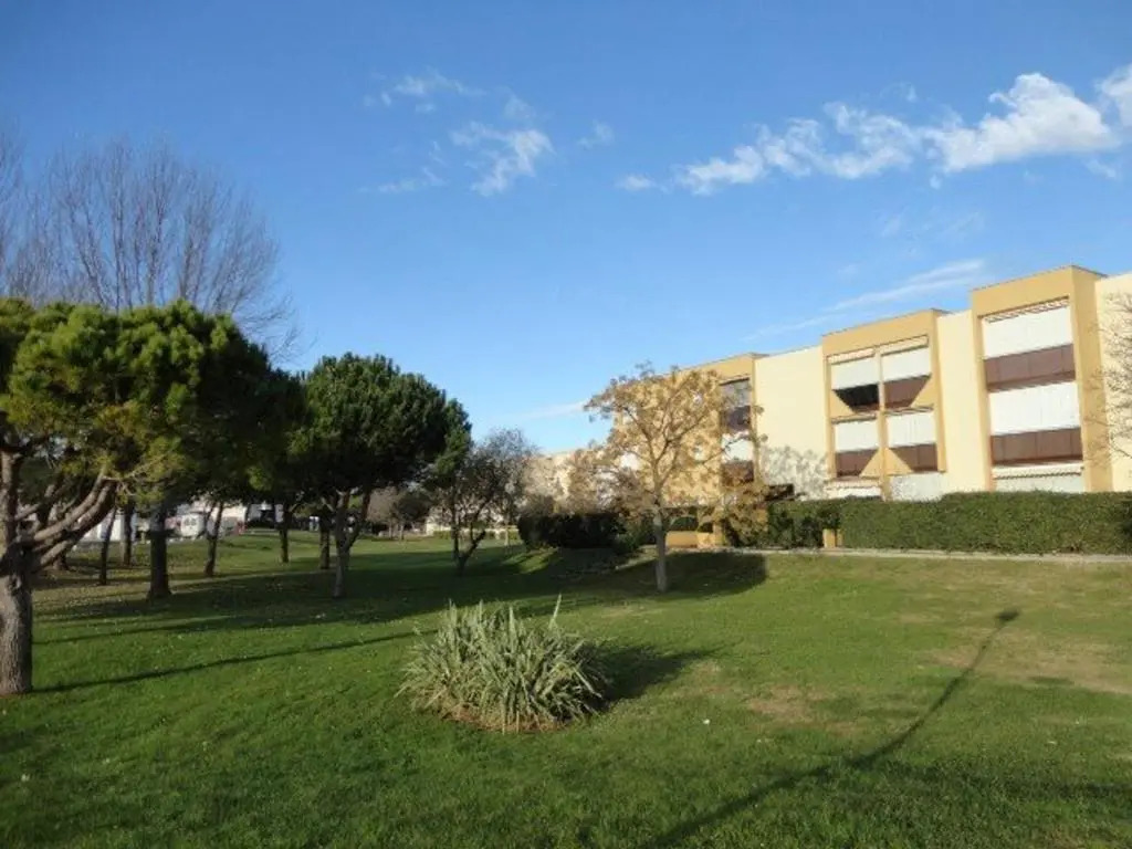 Appartement Le Grau-du-Roi, 2 pièces, 4 personnes - FR-1-307-11