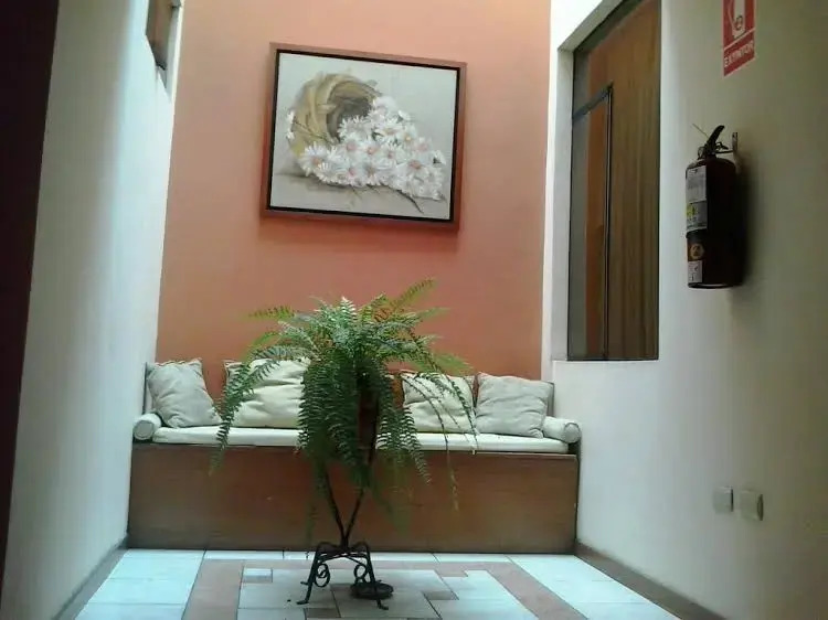 Olimpos Hostal