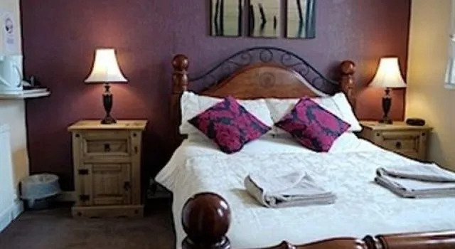 Heywood House Hotel