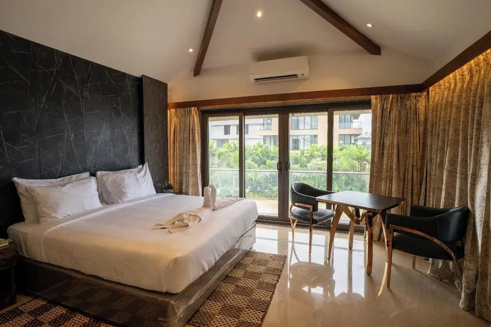 Shoreland Leisure Stays