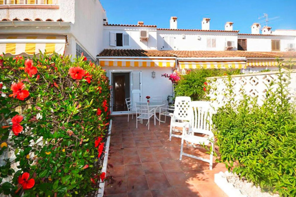 Apartment in Santa Pola in a nice area