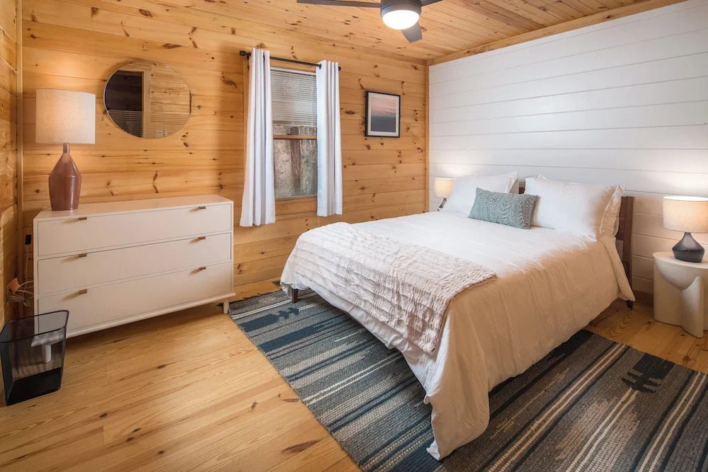 Red Feather Cabins 150