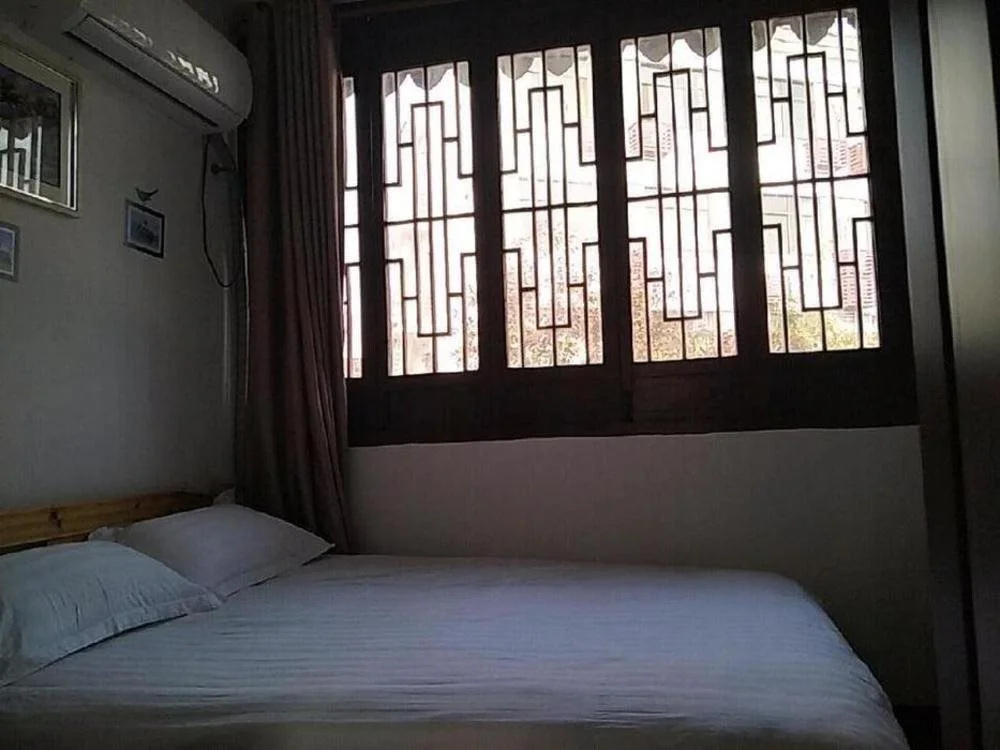 Tongli Riverside Inn