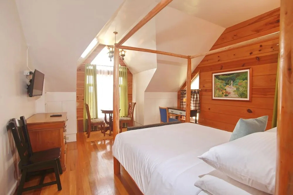 Guest Haven House Bed & Breakfast