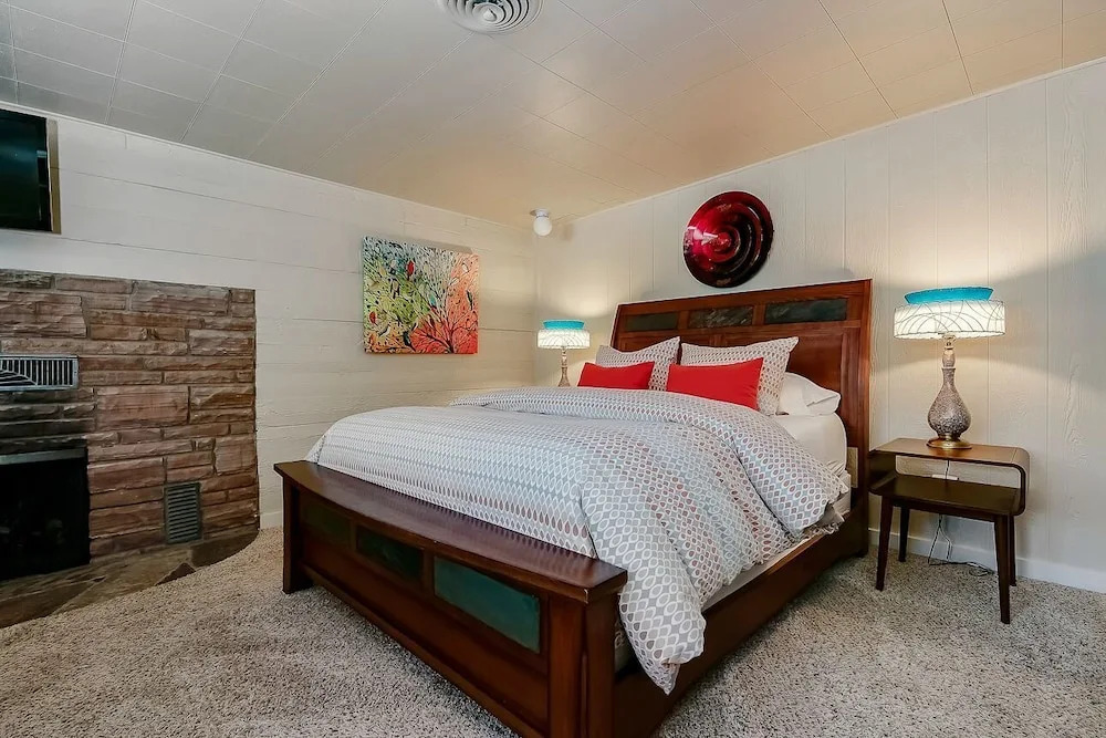 Boise Hillside Suites