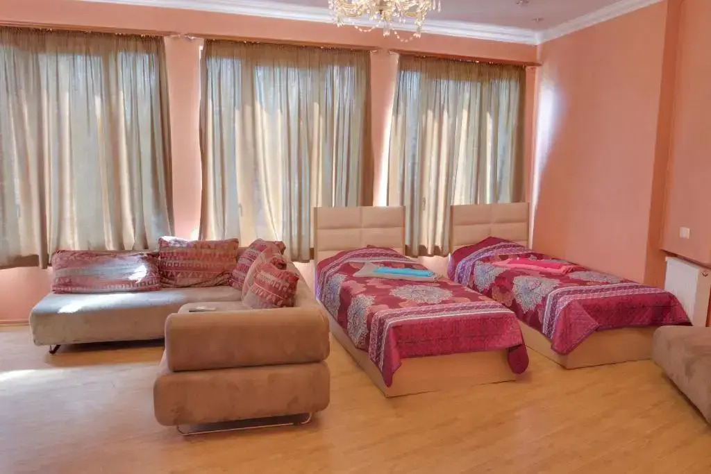 Downtown Guest House on Tabukashvili