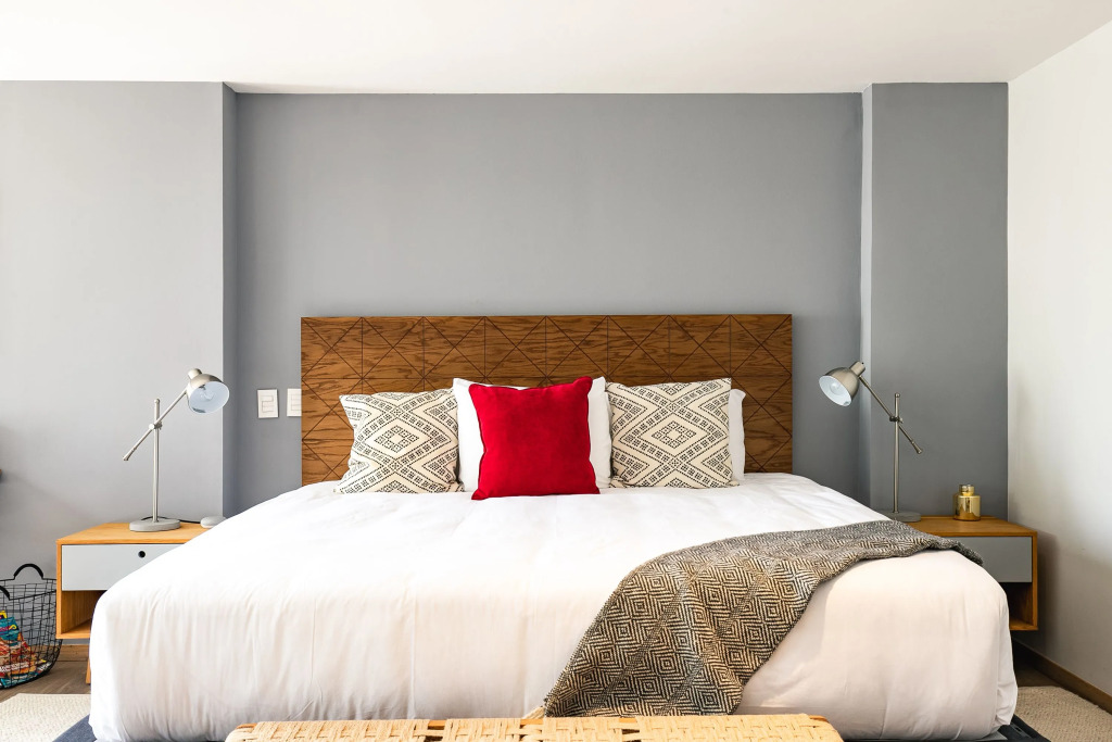 Casai Luxury Designer Apt in the Best Location