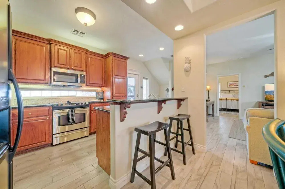 2 Homes, Sleeps 22 Steps to the Beach, Private Pool, Fire Pit, Balcony Views