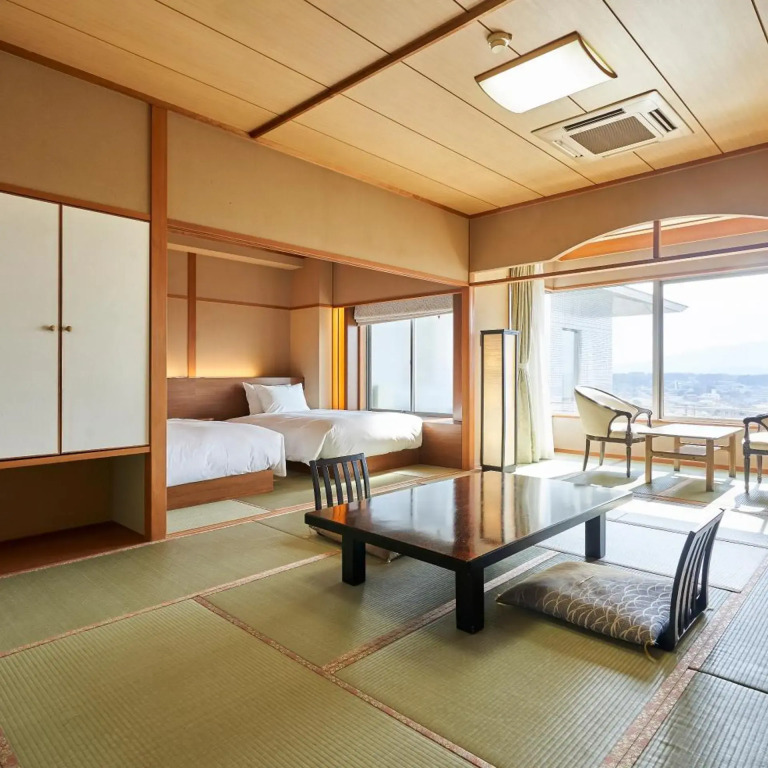 Tsukasa Royal Hotel