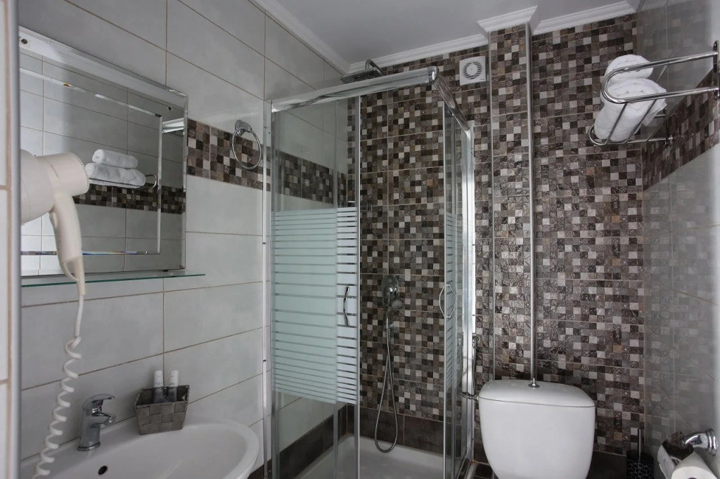 Annys Residences & Suites
