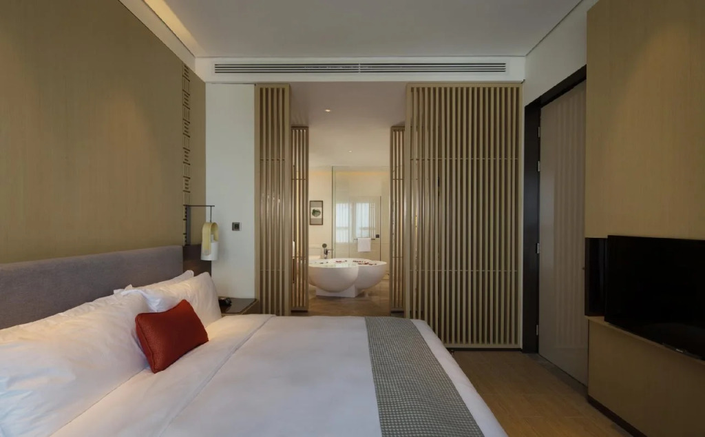 Hongtang Bay Jianguo Resort Sanya